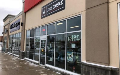 Lux Smoke Opening at Wharncliffe Plaza